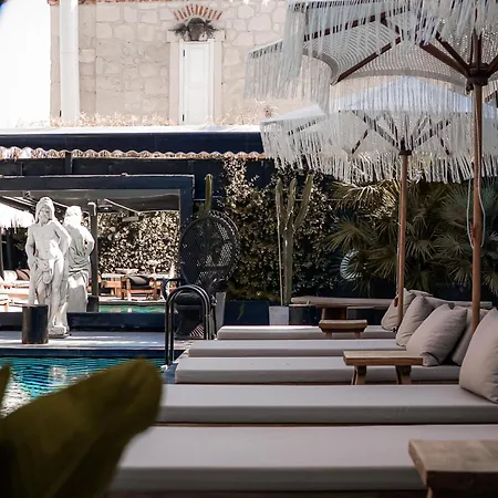 Ξενοδοχείο The Local House Αλακάτι