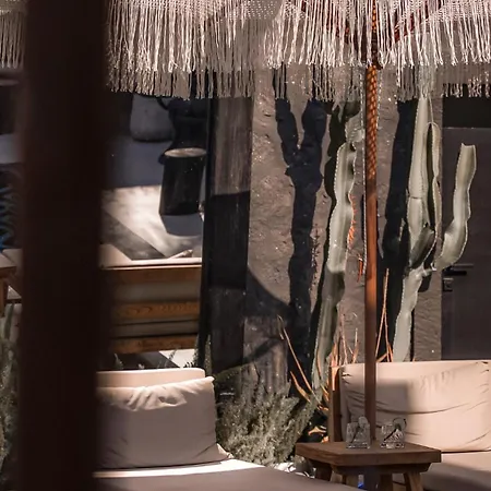 The Local House 5* Αλακάτι