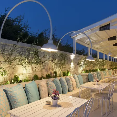 Hotel The Local House 5*