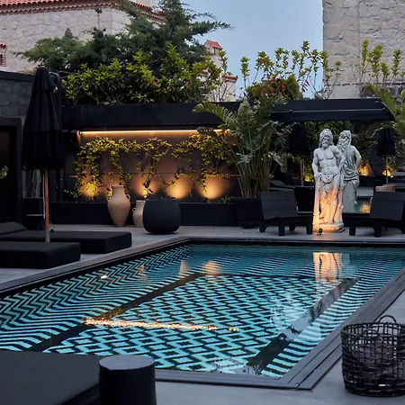 The Local House Hotel 5*