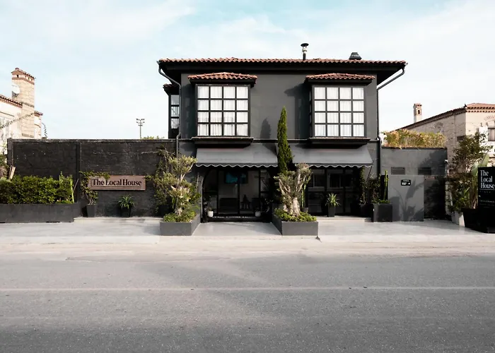 The Local House Hotel