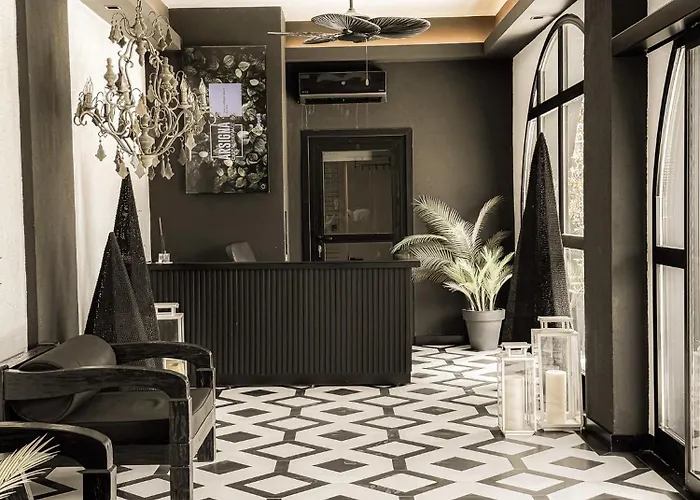 Ξενοδοχείο The Local House