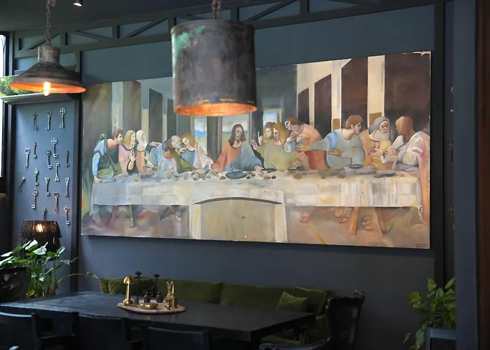 The Local House 5* Αλακάτι