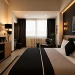 The Local House ホテル アラカティ