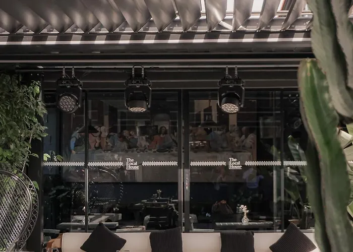 The Local House מלון 5*