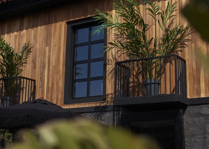 The Local House מלון אלאקאטי