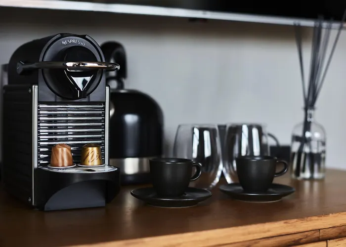 The Local House מלון אלאקאטי